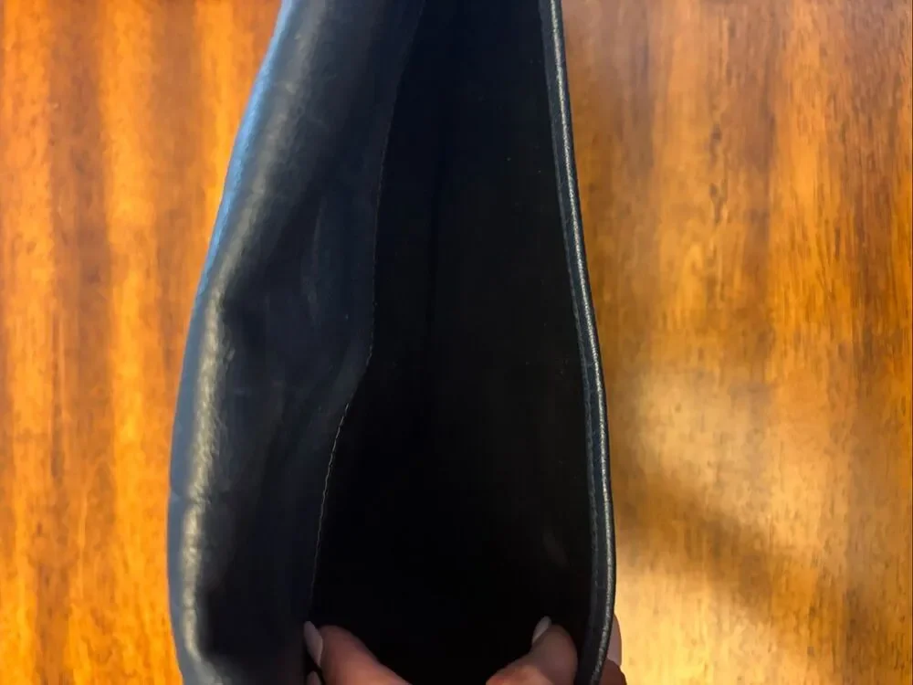 BAGGS vintage clutch